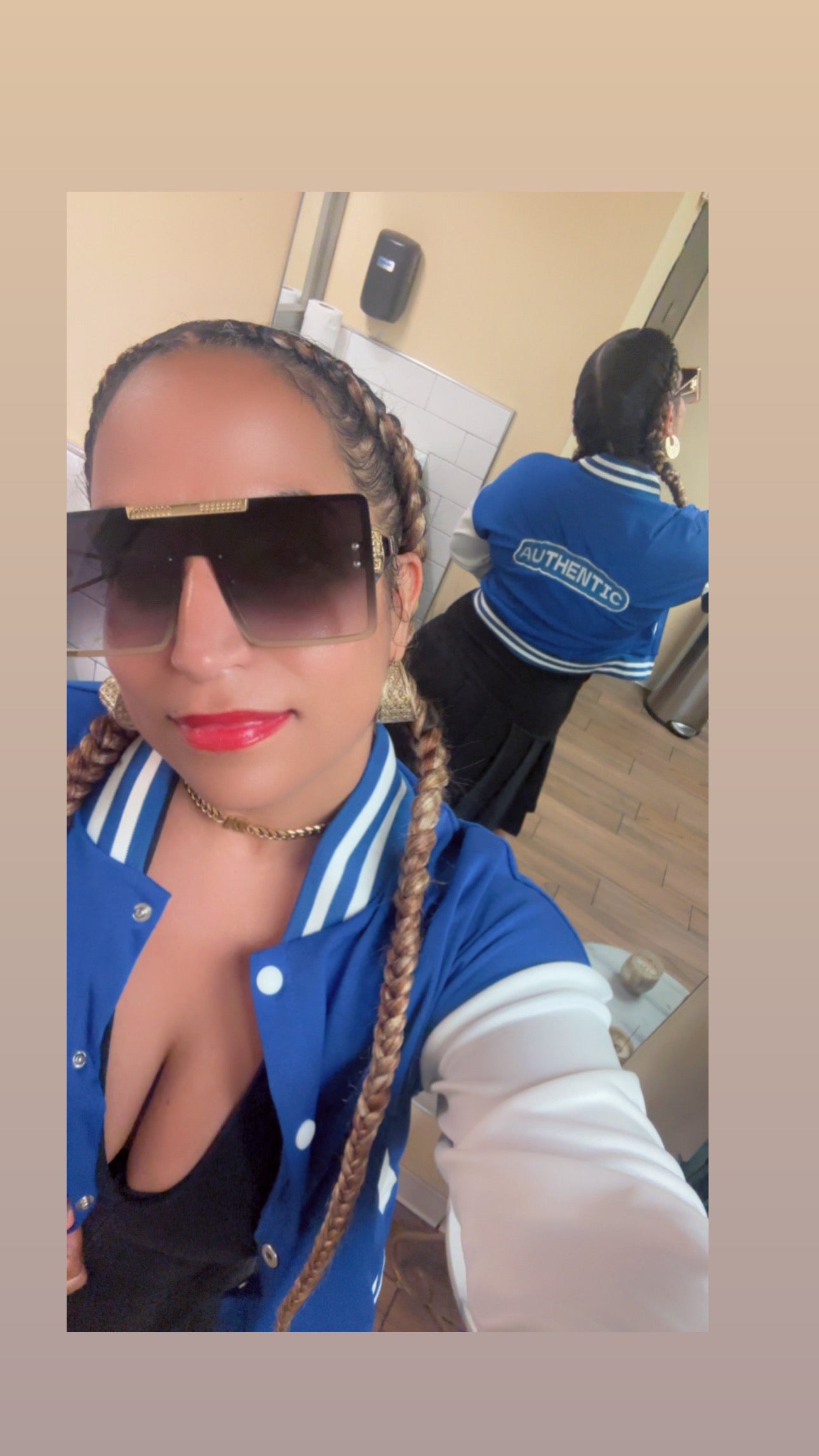 Authentic Women’s Jacket